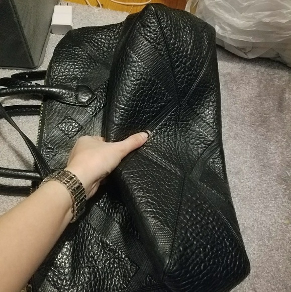 Authentic Burberry black grain leather tote - Picture 3 of 8
